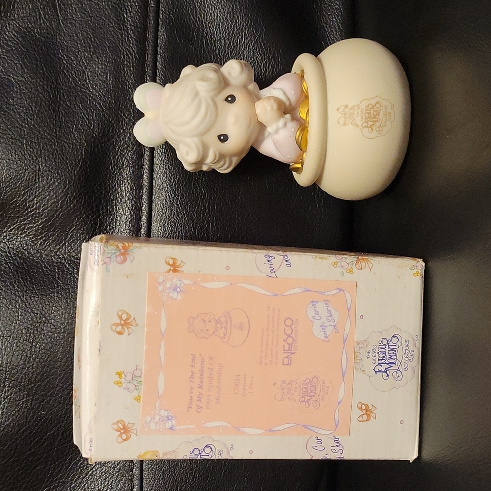 You're the end of my rainbow precious moment